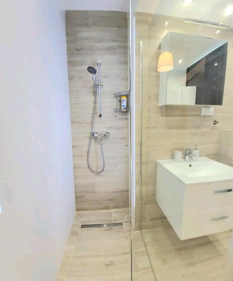 Cracow Novum Apartment Downtown 4 Persons 크라쿠프 외부 사진