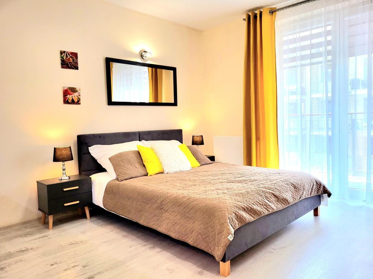 Cracow Novum Apartment Downtown 4 Persons 크라쿠프 외부 사진