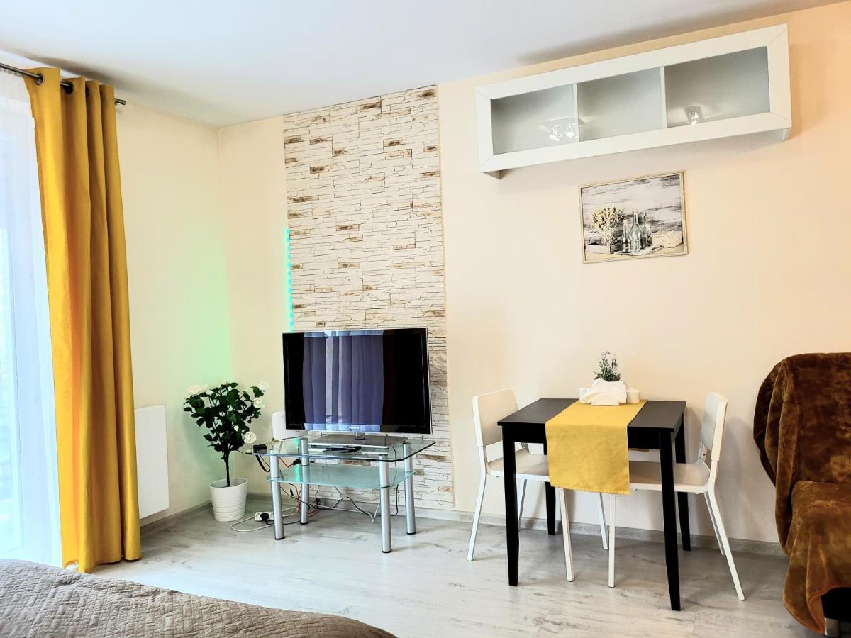Cracow Novum Apartment Downtown 4 Persons 크라쿠프 외부 사진